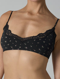 Smooth Lace Black Print