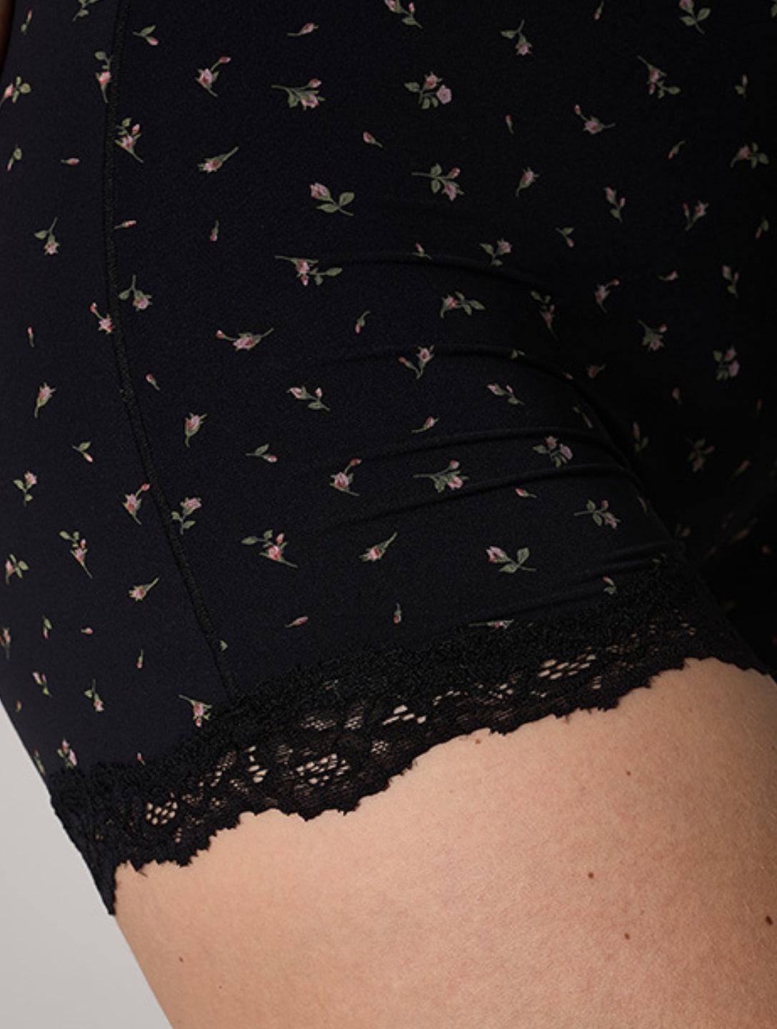 The Smooth Lace Romper
